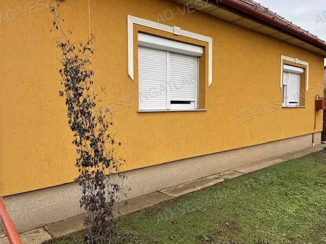 Eladó ház Nyáregyháza 64 nm