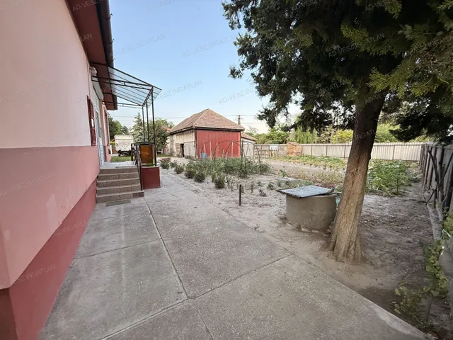 Eladó ház Dabas 120 nm