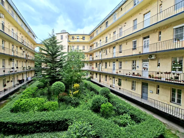 Eladó lakás Budapest III. kerület, Újlak III. ker. 72 nm