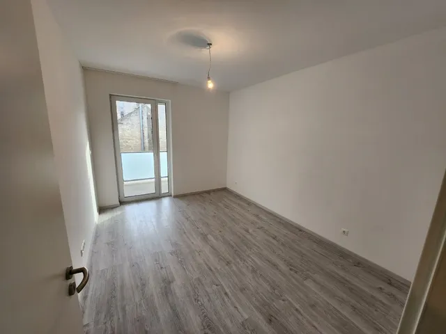 Kiadó lakás Budapest 96 nm