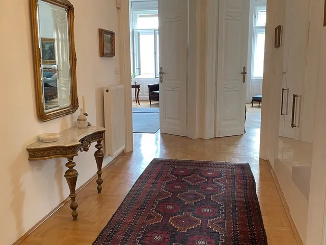 Eladó lakás Budapest V. kerület, Belváros 176 nm