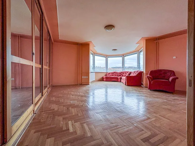 Eladó lakás Budapest VIII. kerület, Józsefváros 76 nm