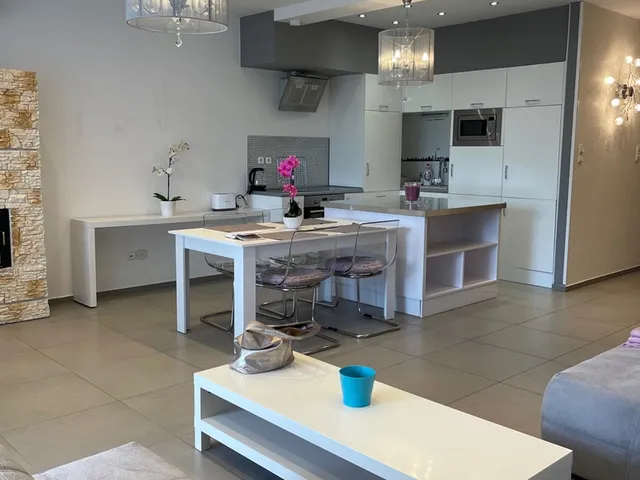 Eladó lakás Budapest II. kerület, Pálvölgy 82 nm