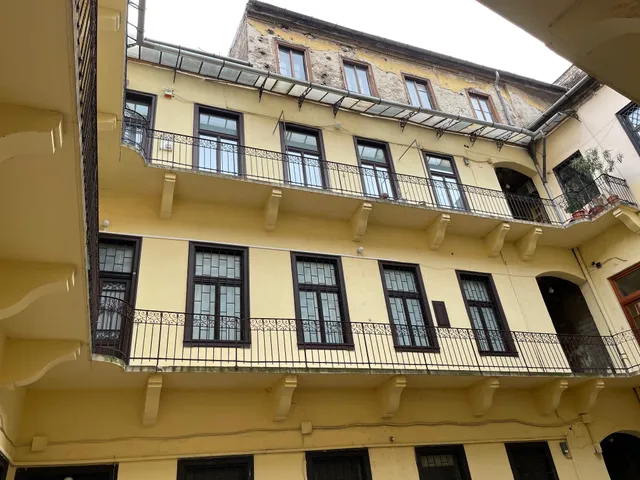 Eladó lakás Budapest II. kerület, Felhévíz II. ker. 80 nm