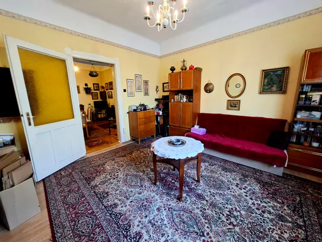 Eladó ház Budapest IV. kerület, Újpest, dessewffy 132 nm