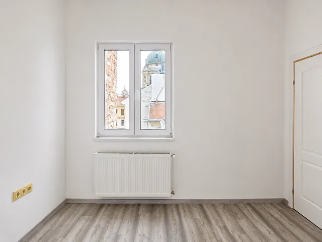 Kiadó lakás Budapest V. kerület, Bank negyed 60 nm