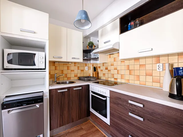Kiadó lakás Budapest VI. kerület, Nagykörúton kívüli terület 104 nm