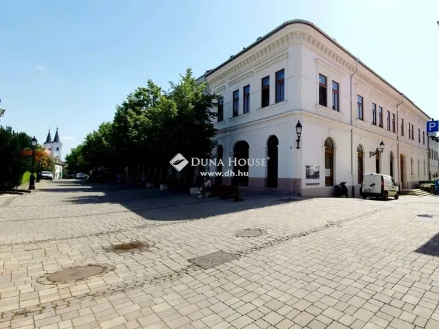 Eladó új építésű lakópark Vác 117 nm