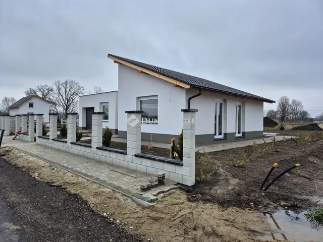 Eladó ház Sződ 110 nm