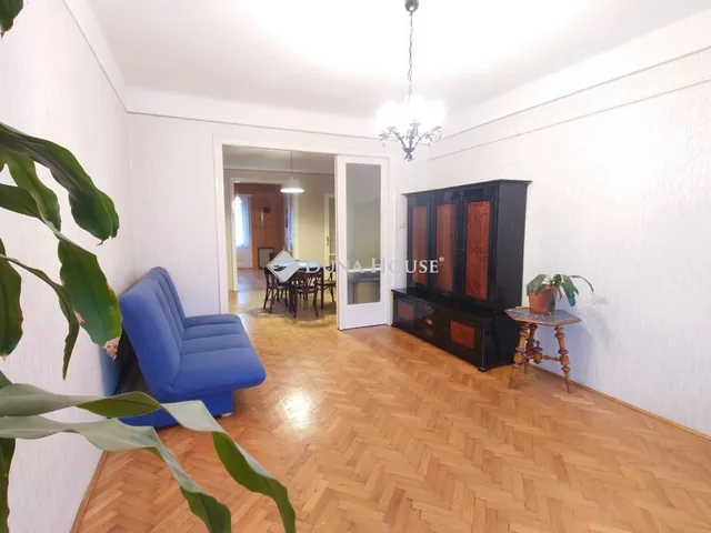 Eladó lakás Budapest XII. kerület, Németvölgyi út 71 nm