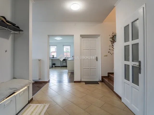 Eladó ház Csömör 136 nm