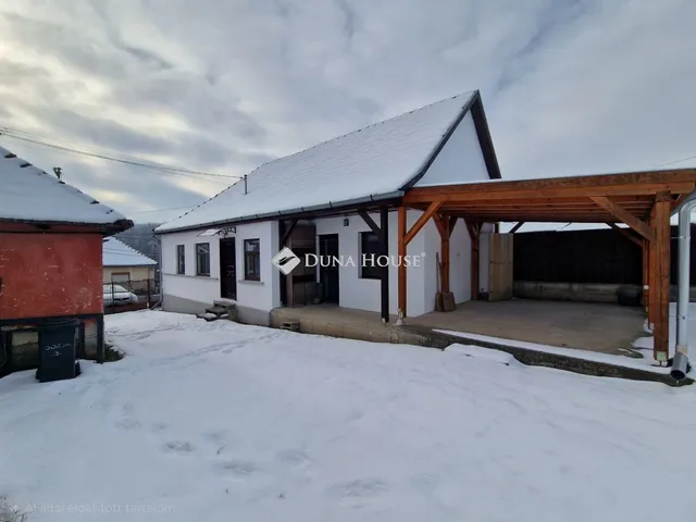 Eladó ház Keszeg 76 nm