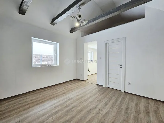 Eladó ház Fót 68 nm