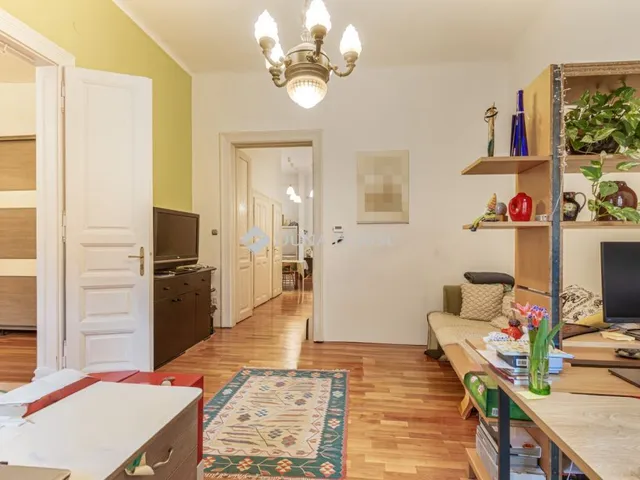 Eladó lakás Budapest VII. kerület, Murányi utca 81 nm