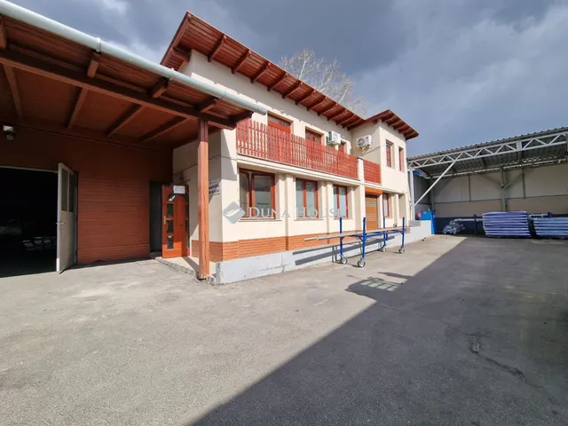 Kiadó kereskedelmi és ipari ingatlan Dunakeszi, Repülőtéri út 150 nm