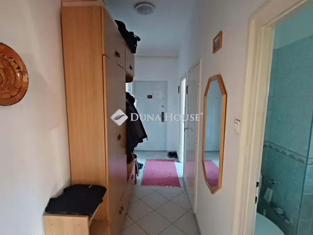 Eladó lakás Bátonyterenye, Iskola út 53 nm