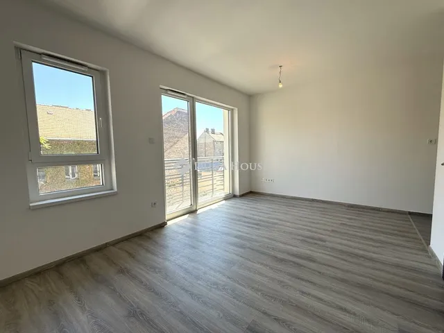 Eladó lakás Budapest VIII. kerület, Homok utca 28 nm