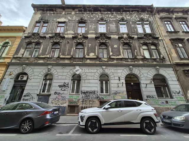 Kiadó lakás Budapest VI. kerület, Hegedű utca 37 nm