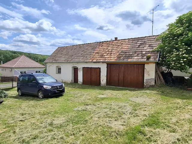 Eladó ház Almamellék 157 nm