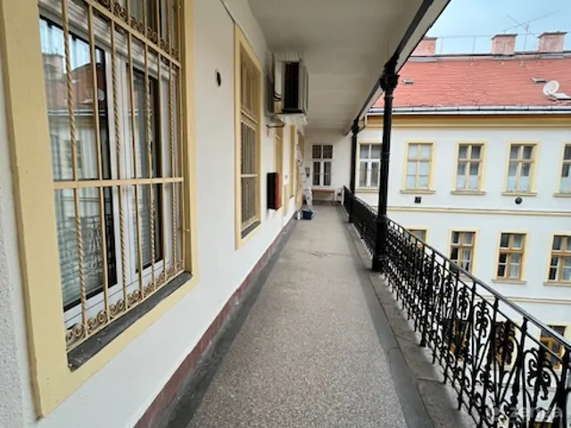 Eladó lakás Budapest V. kerület 129 nm