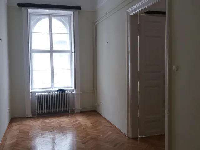 Kiadó lakás Budapest V. kerület 100 nm