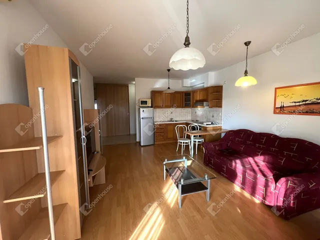 Kiadó lakás Győr, Szabadhegy 75 nm
