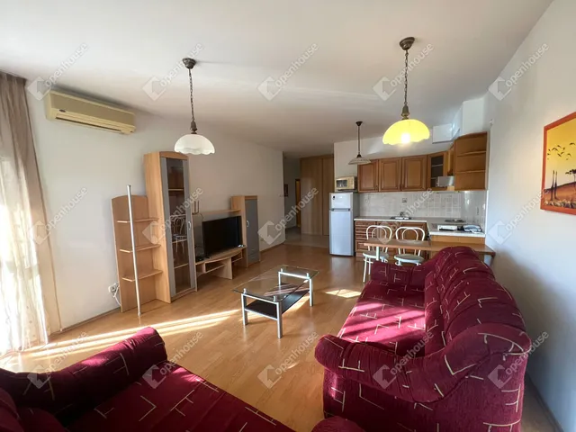 Kiadó lakás Győr, Szabadhegy 75 nm