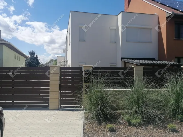 Kiadó lakás Győr, Likócs 108 nm