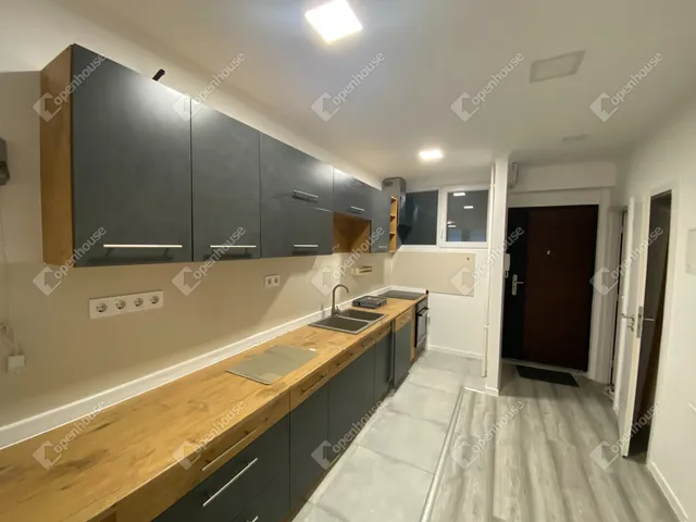 Kiadó lakás Győr, Belváros 64 nm