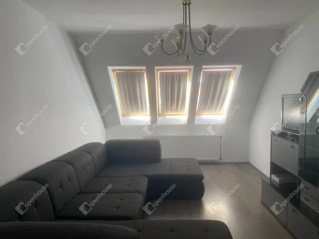 Eladó lakás Győr, Révfalu 99 nm