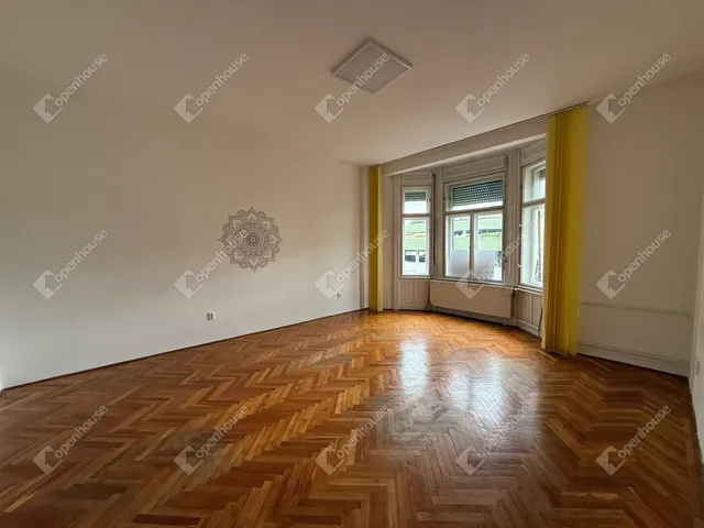 Eladó lakás Győr, Belváros 94 nm