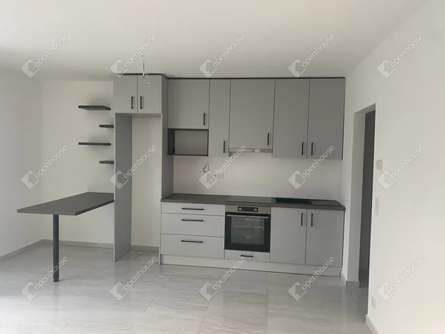 Eladó lakás Győr, Szitásdomb 75 nm