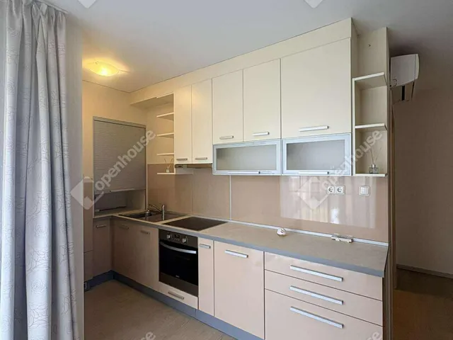 Kiadó lakás Győr, Nádorváros 38 nm