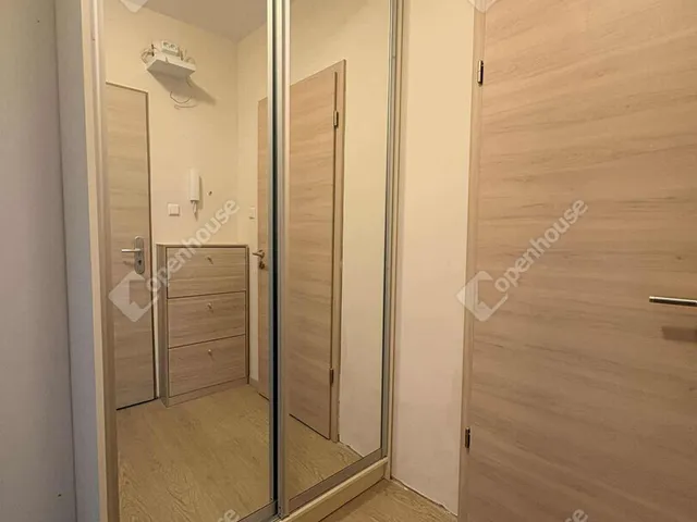 Kiadó lakás Győr, Nádorváros 38 nm