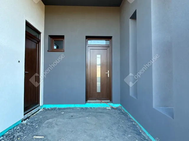 Eladó ház Bábolna 135 nm