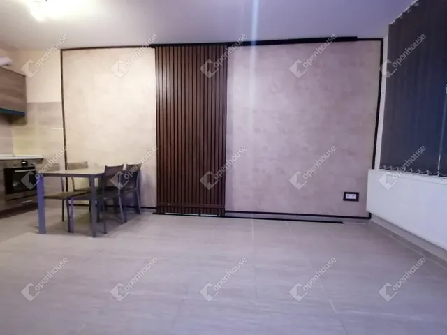 Eladó lakás Vámosszabadi 57 nm