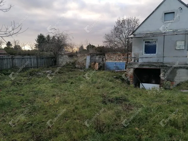 Eladó telek Győr 757 nm