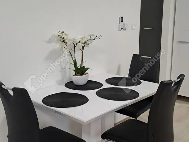 Eladó lakás Győr, Gyárváros 47 nm