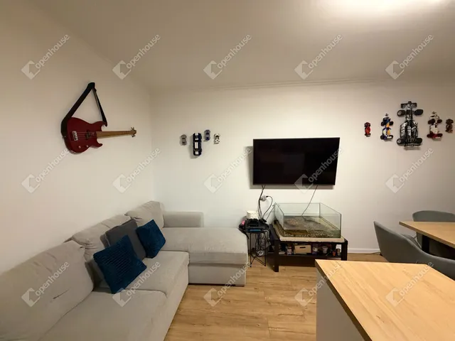 Eladó lakás Győr, Adyváros 53 nm