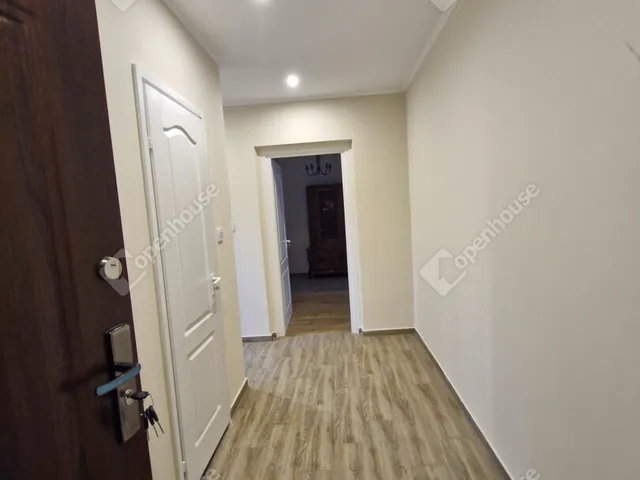 Kiadó lakás Győr, Nádorváros 53 nm