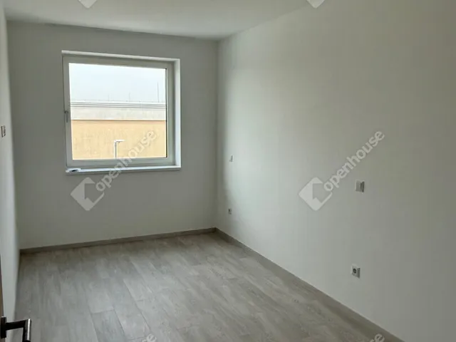 Kiadó lakás Győr, Nádorváros 55 nm