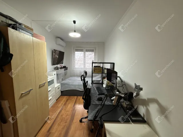 Eladó lakás Győr, Nádorváros 68 nm