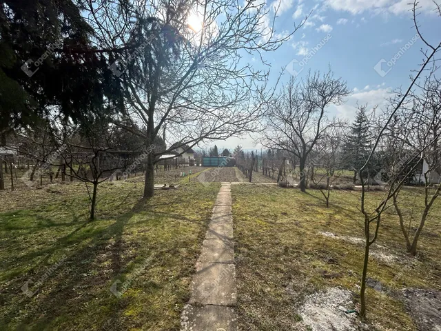 Eladó telek Győr 1414 nm