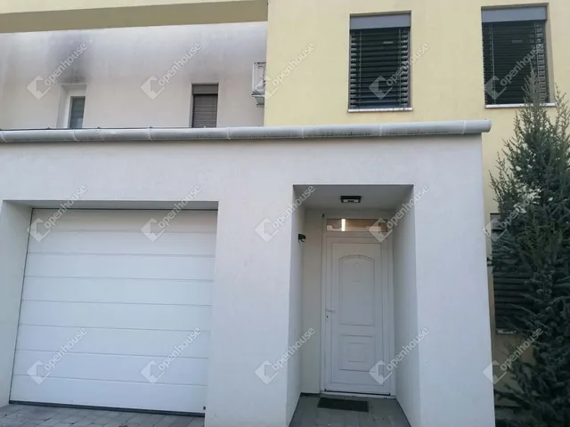 Eladó ház Győr, Pinnyéd 118 nm