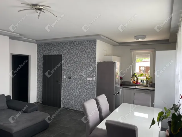 Eladó ház Rábapatona 72 nm