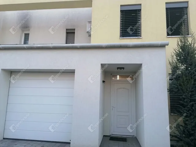 Eladó ház Győr, Pinnyéd 118 nm