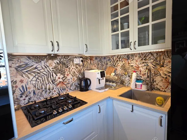 Eladó lakás Győr, Adyváros 70 nm