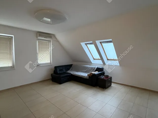 Kiadó lakás Győr, Révfalu 88 nm