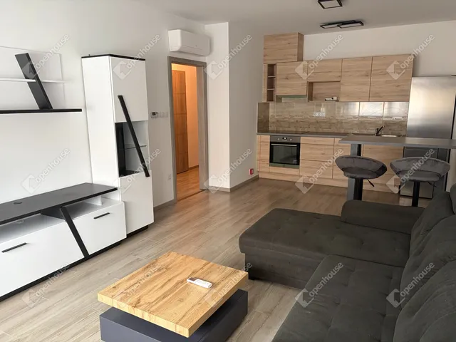Kiadó lakás Győr, Belváros 44 nm
