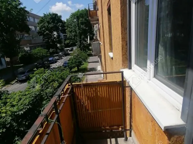 Eladó lakás Győr, Nádorváros 65 nm